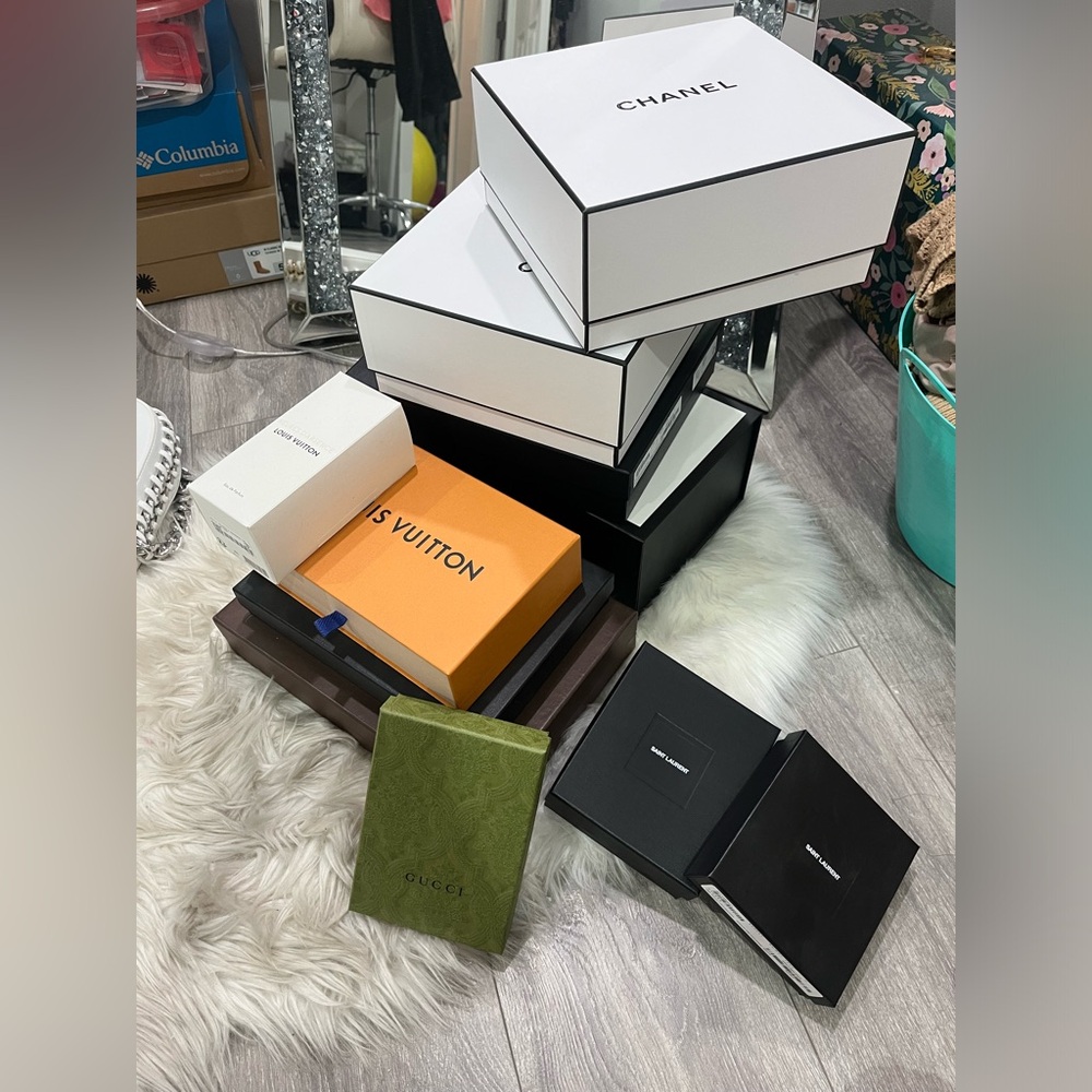 Empty boxes
